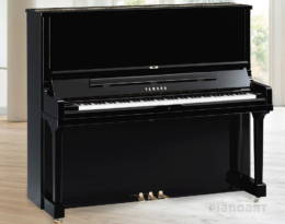 Gebrauchtes Yamaha U3 Klavier in Schwarz