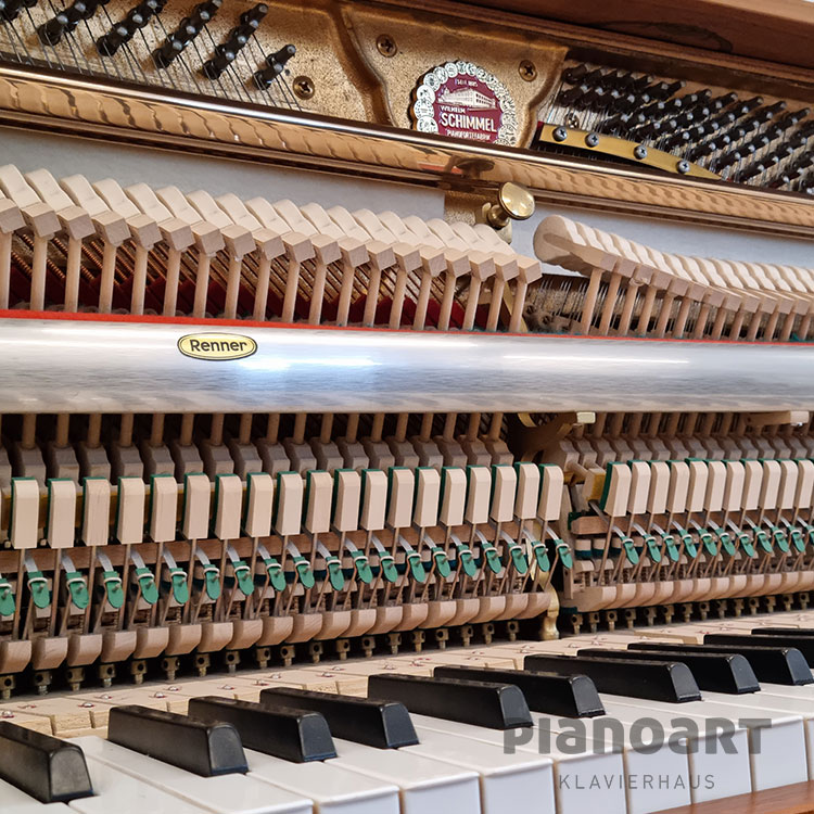 Gebrauchtes Schimmel Klavier Ansicht Mechanik