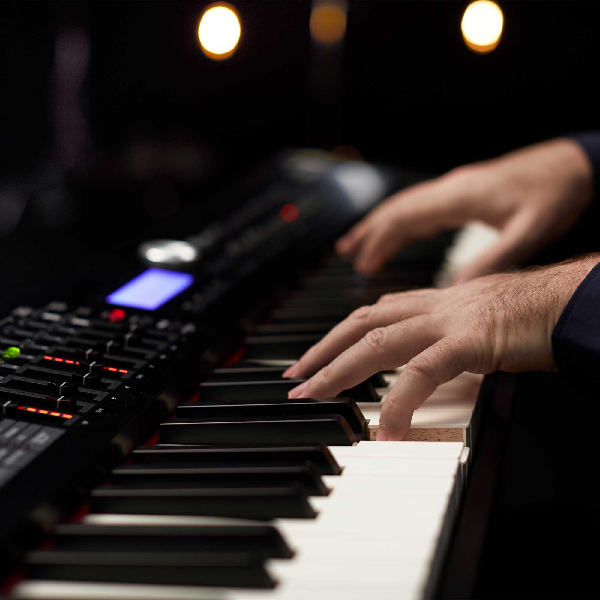 Roland RD2000 Stage Piano