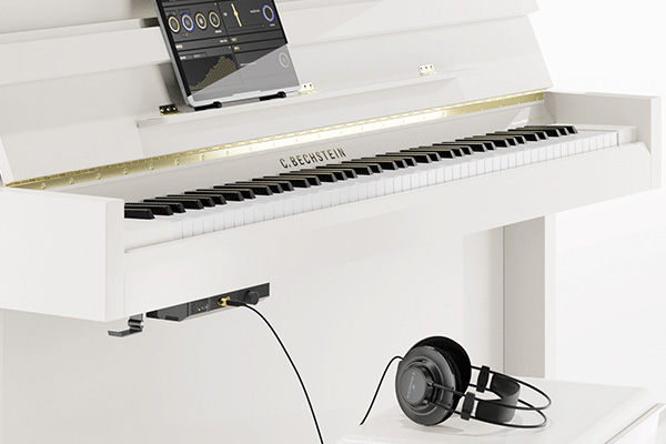 Vario App Modul mit Kopfhörer Klavier C.Bechstein