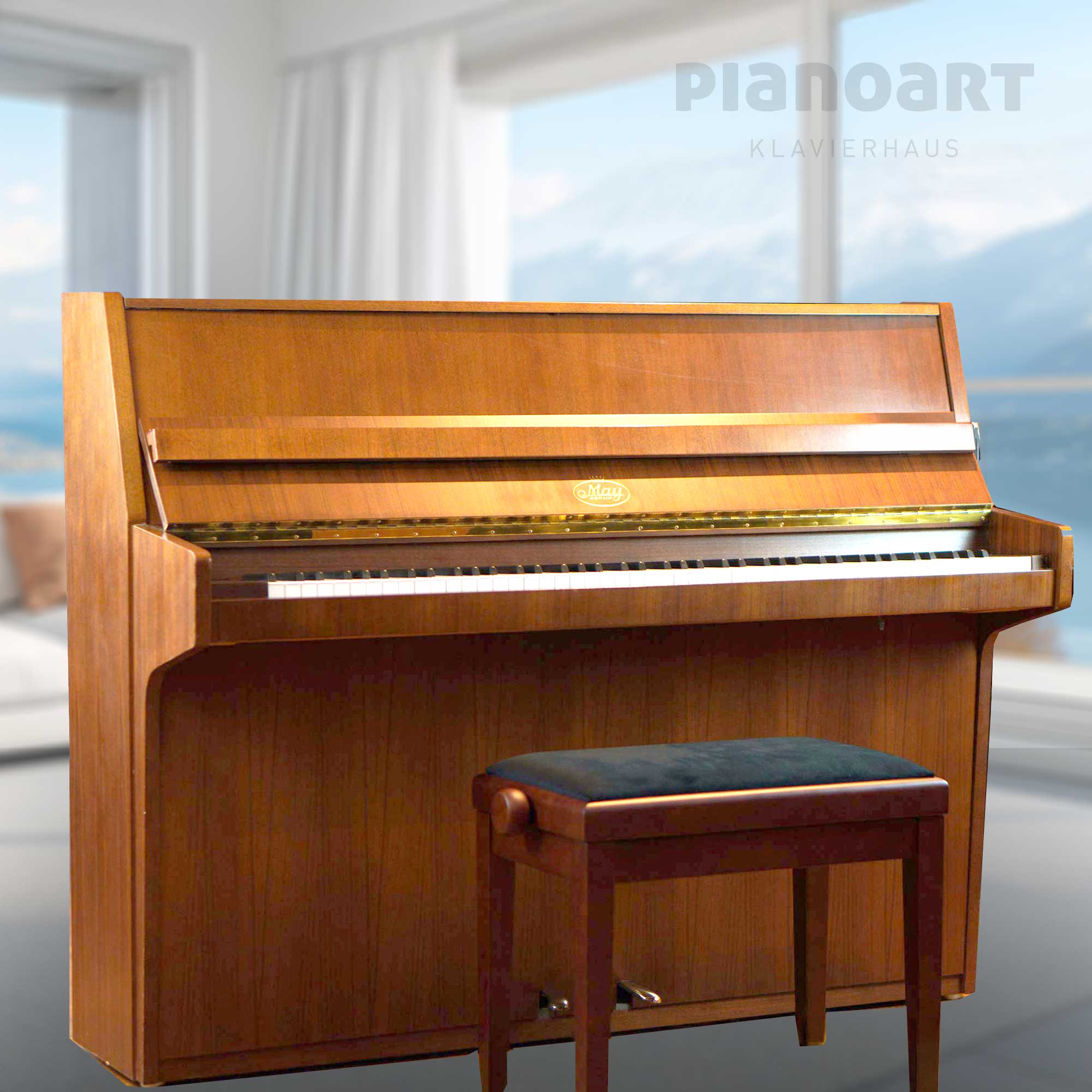May Berlin 111 Gebrauchtes Klavier in Nuss mittel