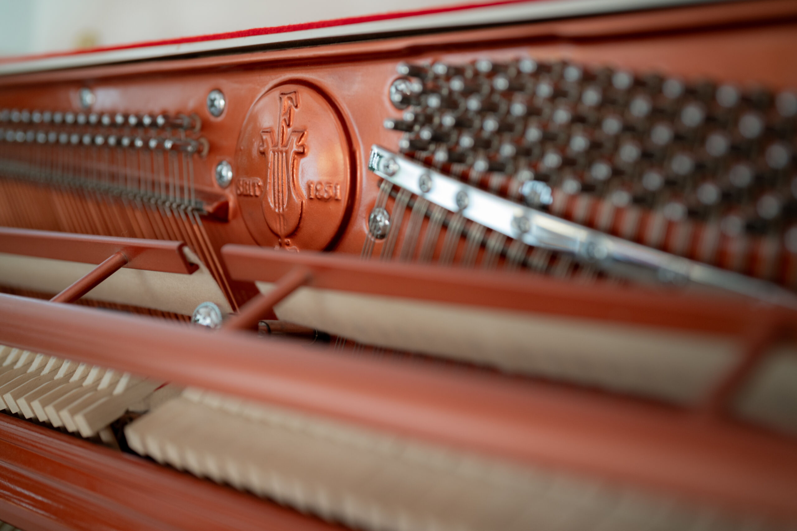 Feurich 115 Gebrauchtklavier Ansicht Details