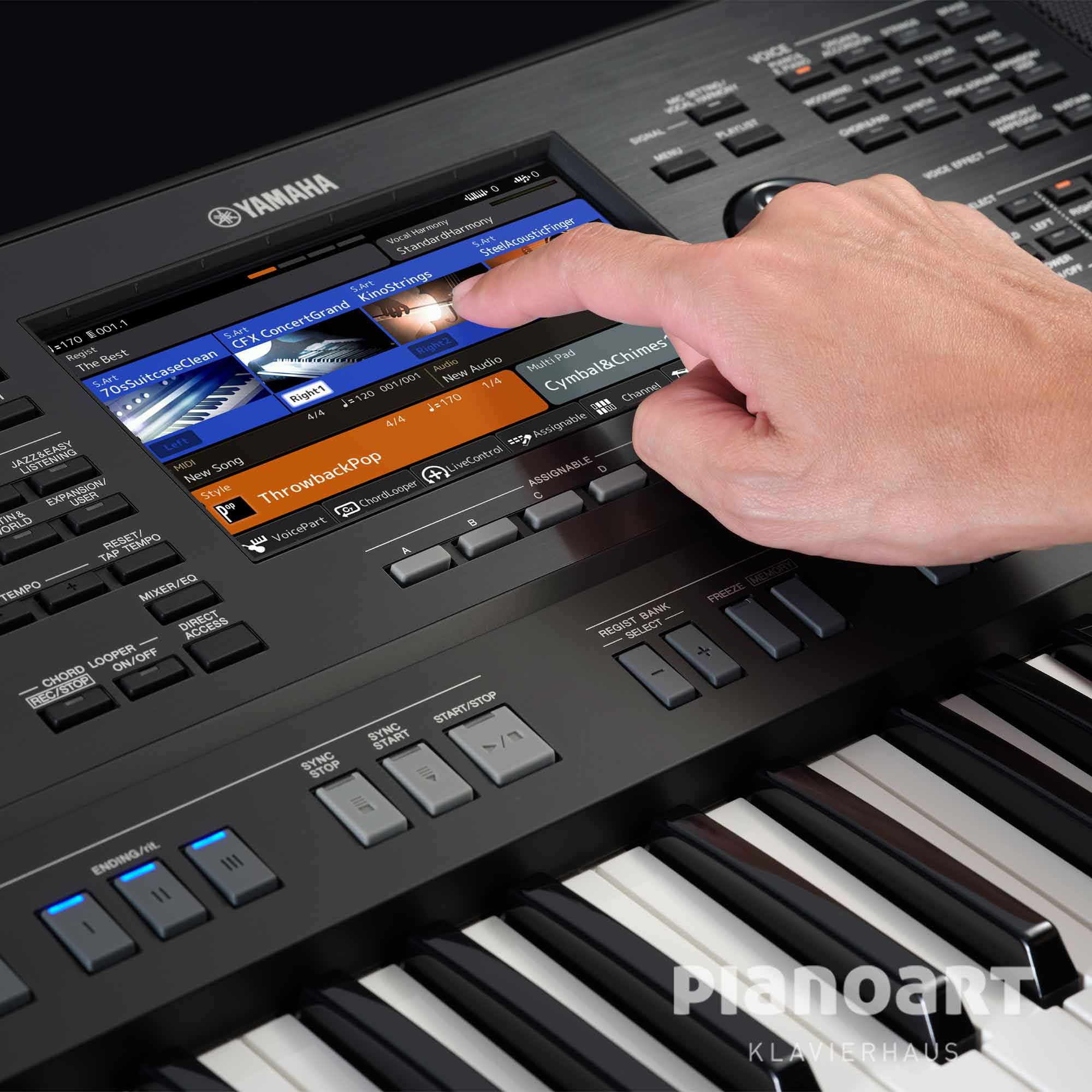 Workstation Yamaha PSR-SX 920 Display